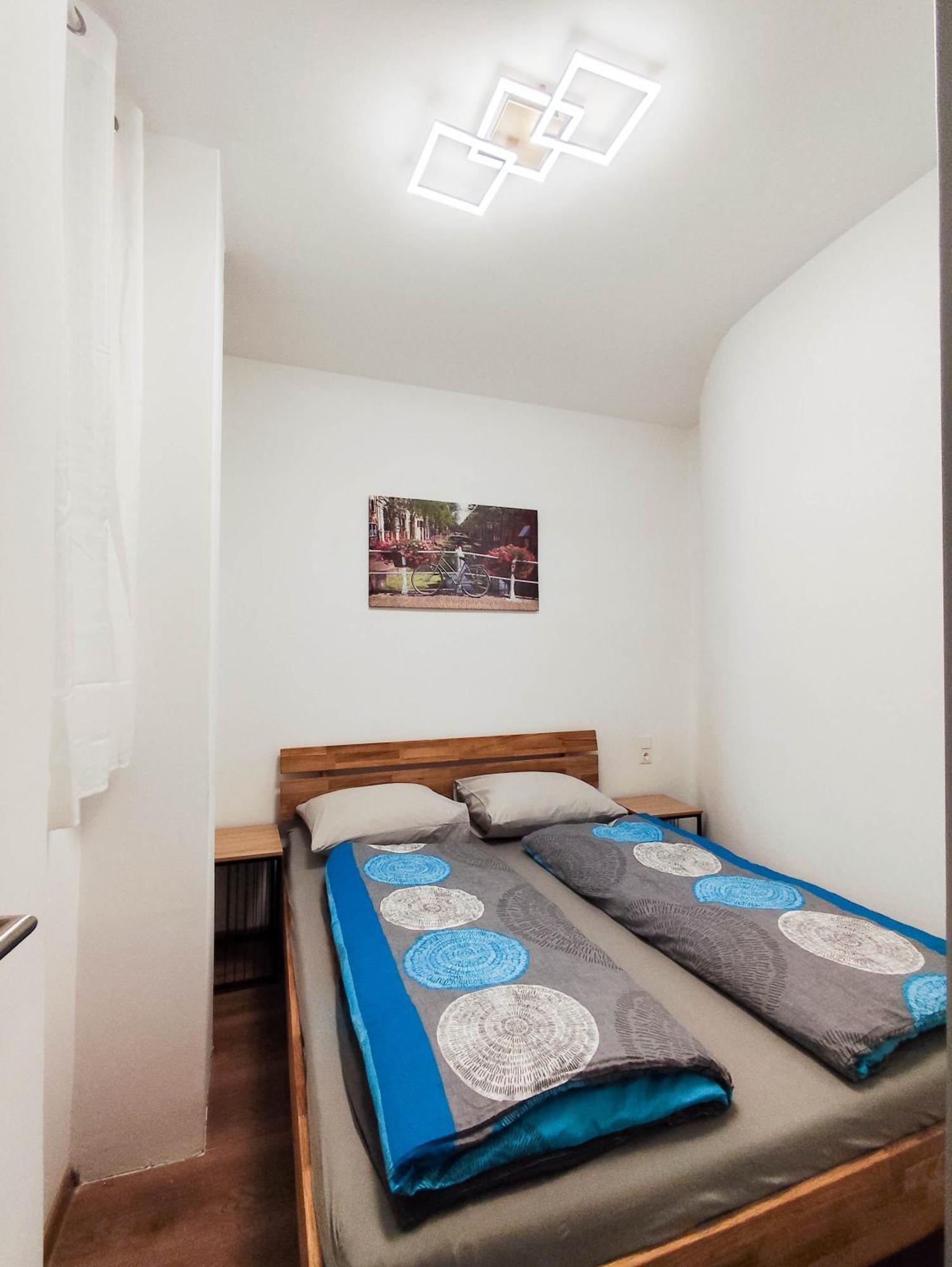 Cozy Apartments In Central Location With Free Parking Відень Екстер'єр фото