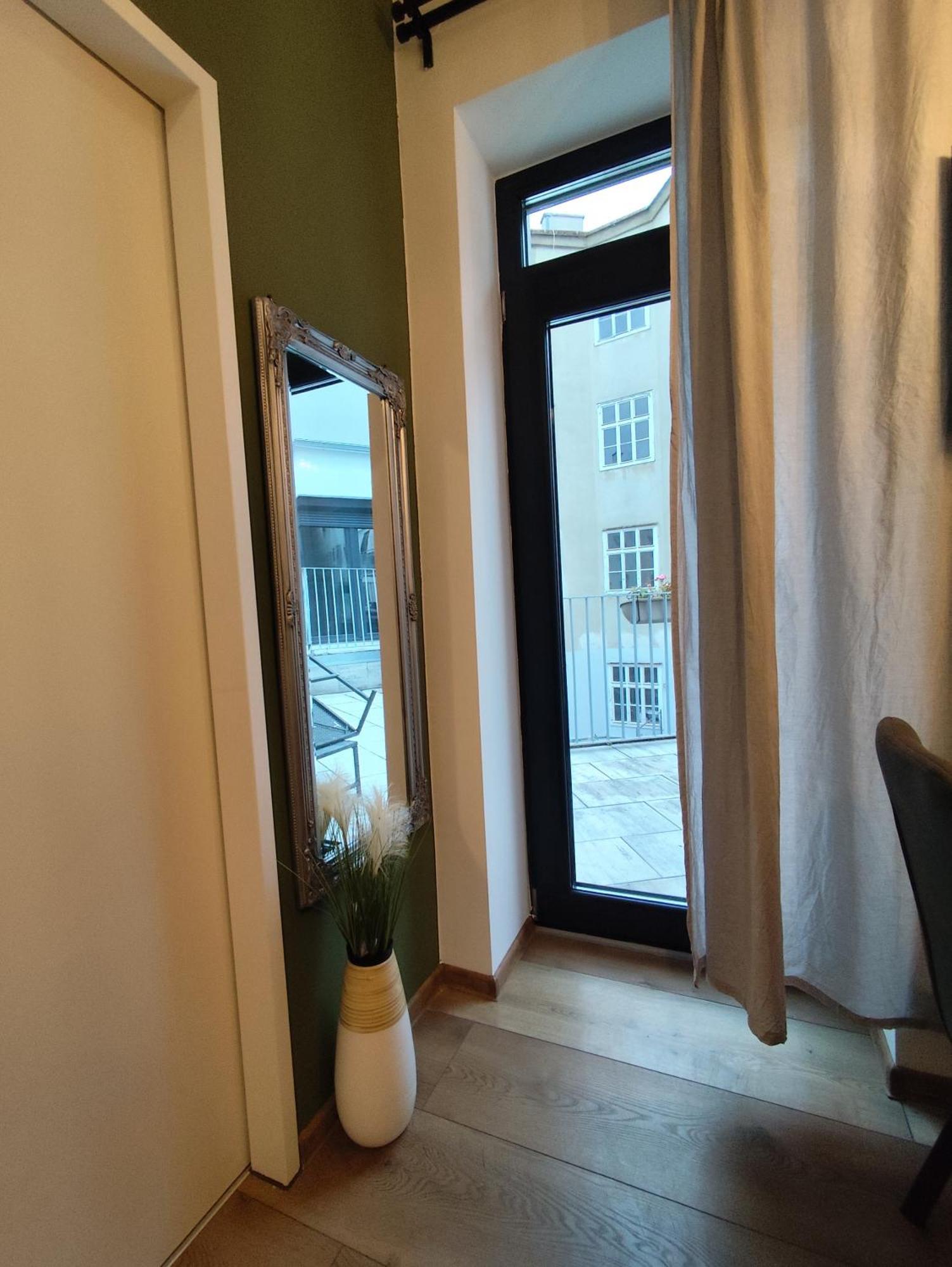 Cozy Apartments In Central Location With Free Parking Відень Екстер'єр фото
