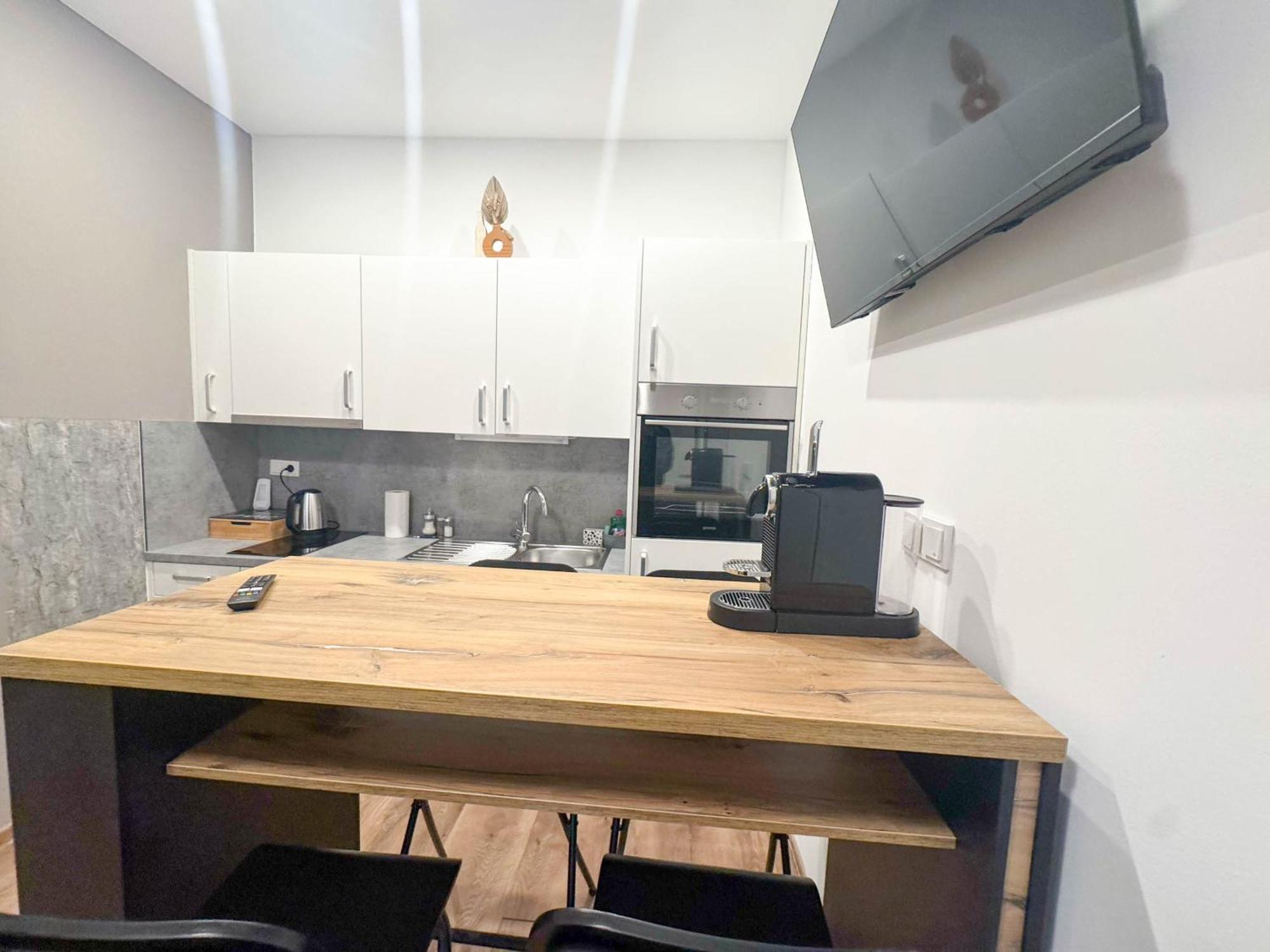 Cozy Apartments In Central Location With Free Parking Відень Екстер'єр фото